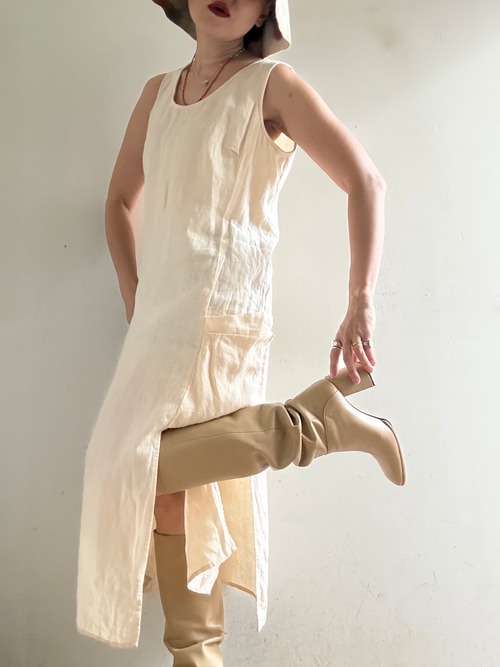 ①"Each Price Market" Vintage DKNY Linen Slit Design Dress