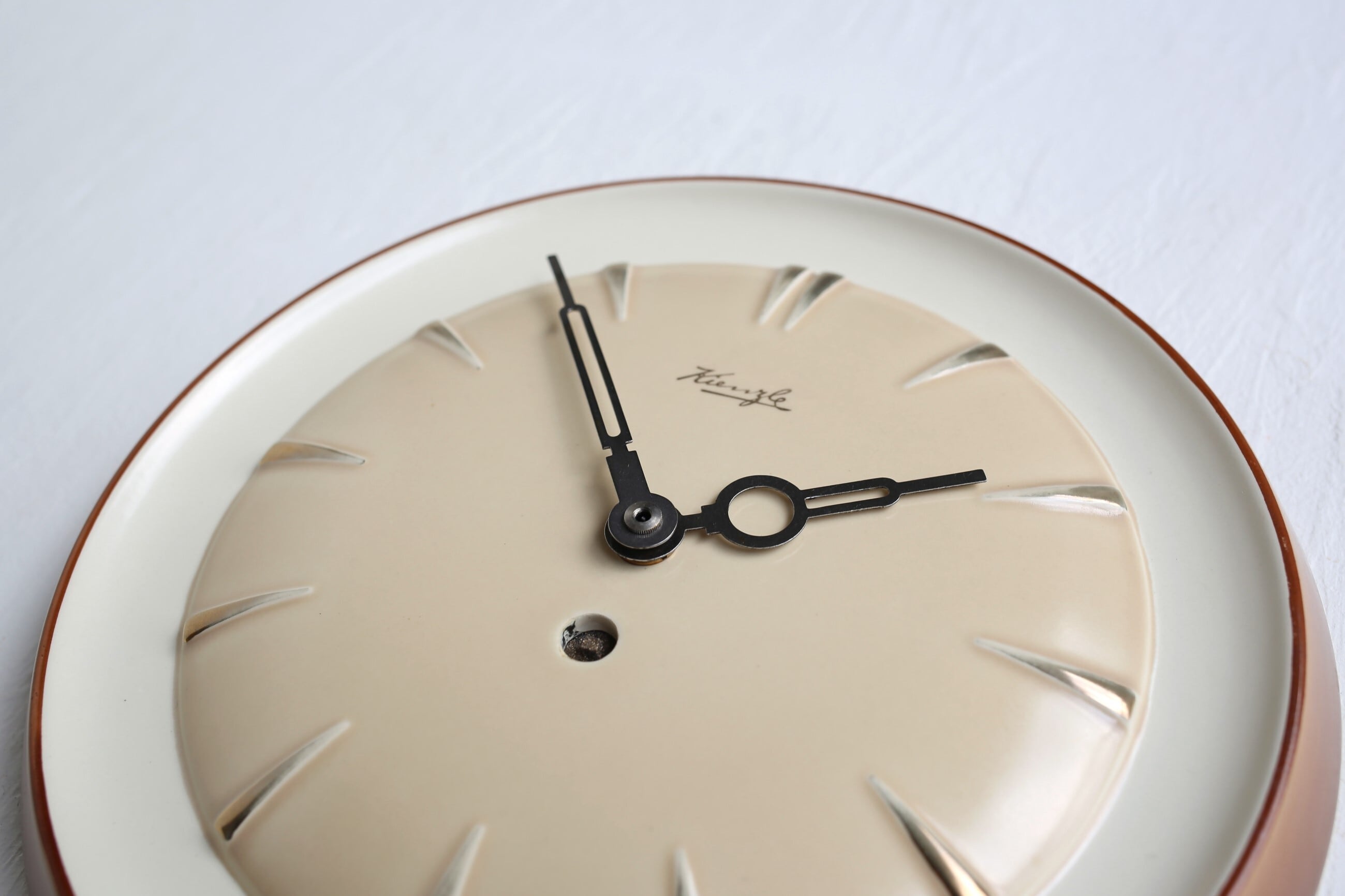 ドイツ アンティーク ヴィンテージ KIENZLE キンツレ 陶器 掛時計