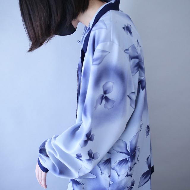 beautiful blue flower pattern loose silhouette open collar shirt