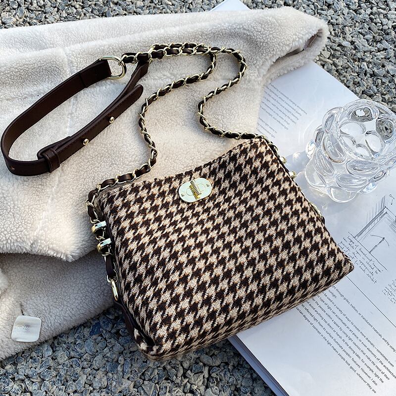 オータムウィンターチェーン レッド 秋物 冬物 メッセンジャーバッグ Tiancai_Wing_Bag72658456186