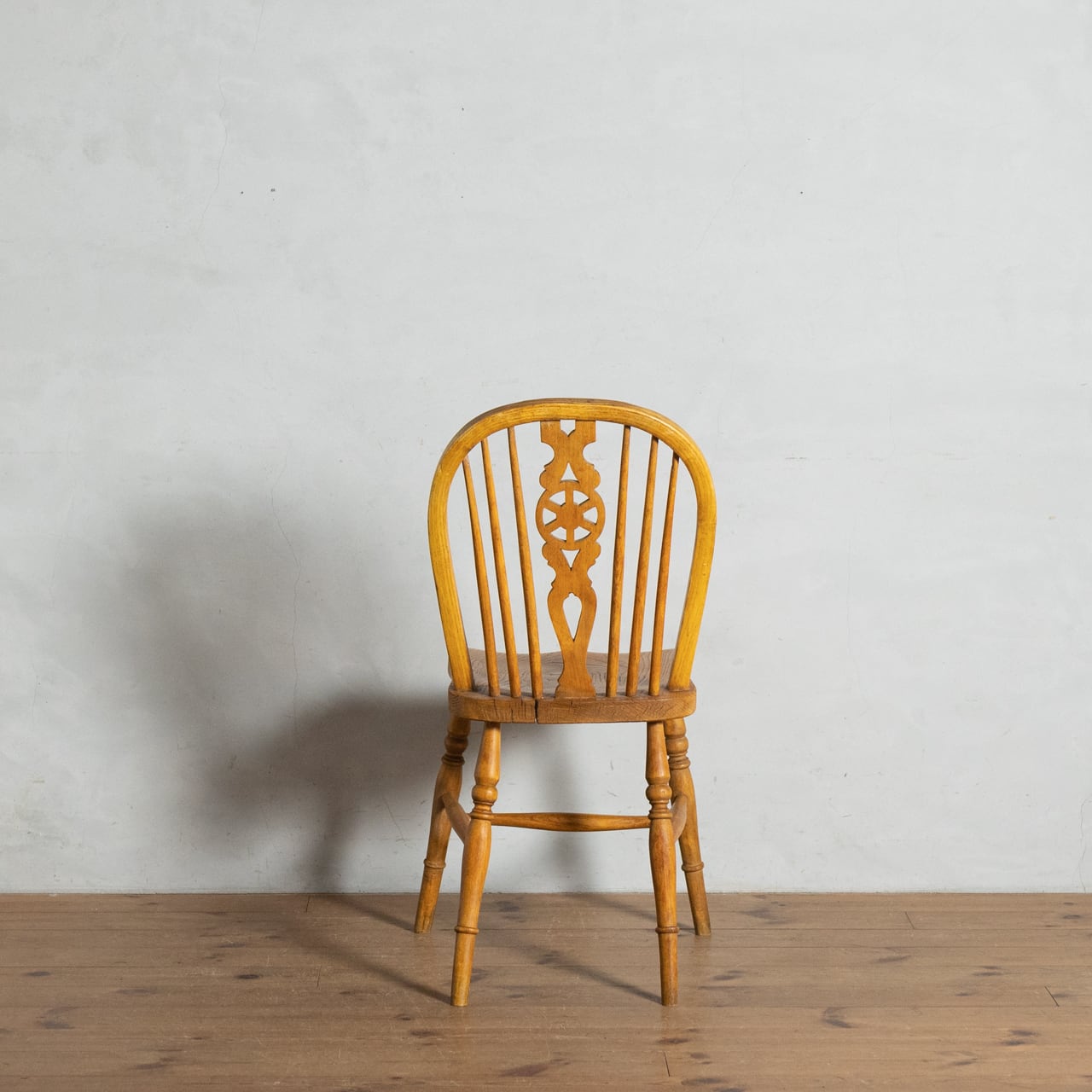 Wheelback Chair / ホイールバック チェア 〈ダイニングチェア Wheelback Chair / ホイールバック チェア 〈ダイニングチェア