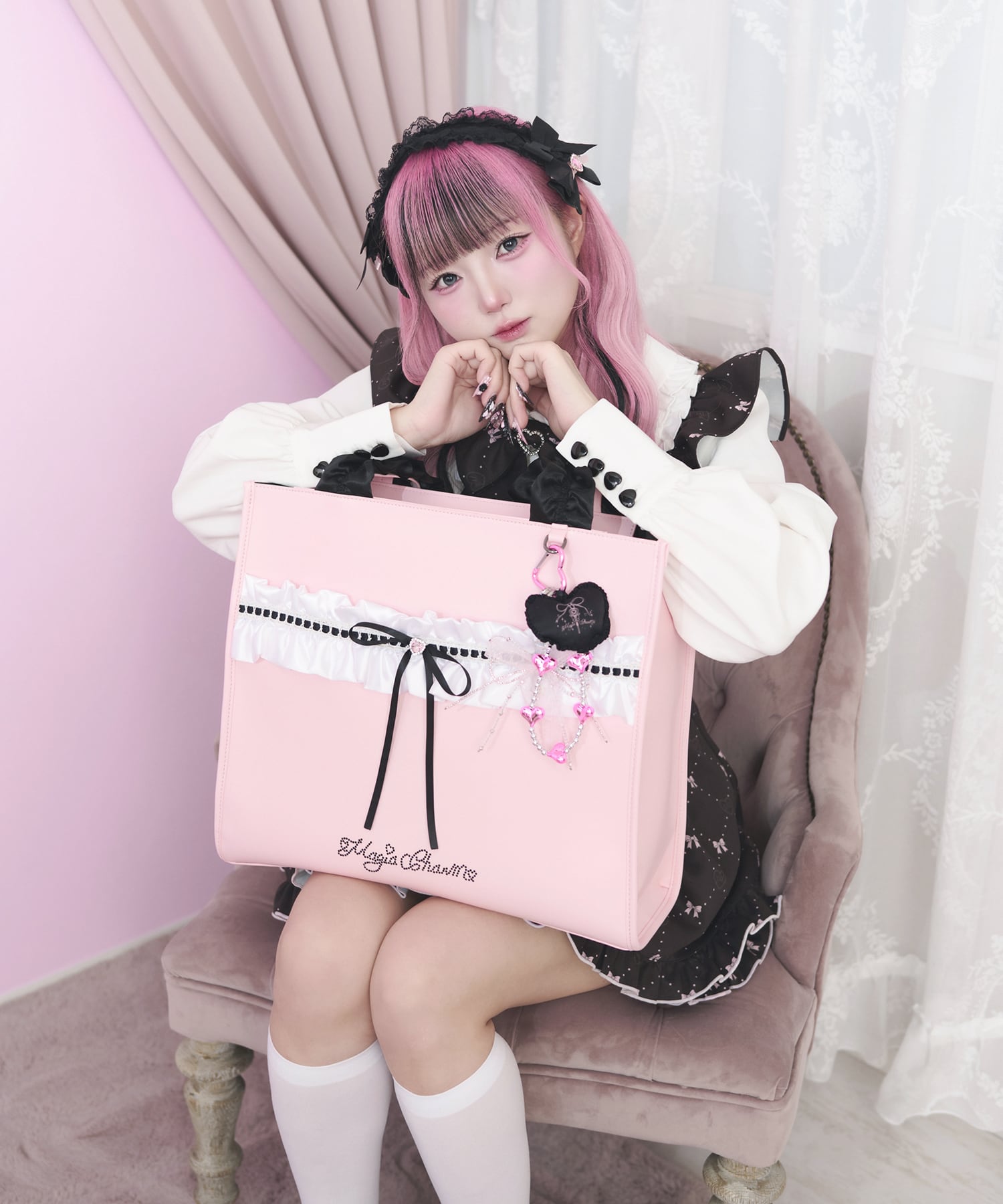 ℳ𝒶𝑔𝒾𝒶 𝒞𝒽𝒶𝓇𝓂｜.⋆𝜗𝜚 いちばんかわいい自分になれる、魔法の