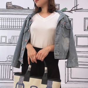 バック刺繍デニムジャケット