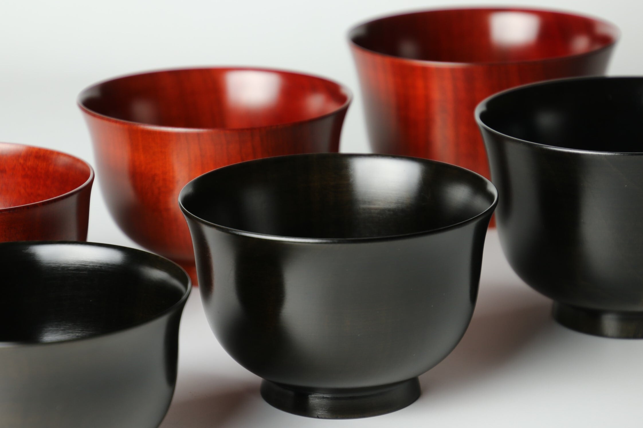 美品　山中塗円山椀　5個セット　桜模様 Amazon.co.jp: 高級 山中漆器 北斎 金桜柄 汁椀 5客セット 箱入り