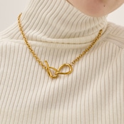 stainless loop necklace