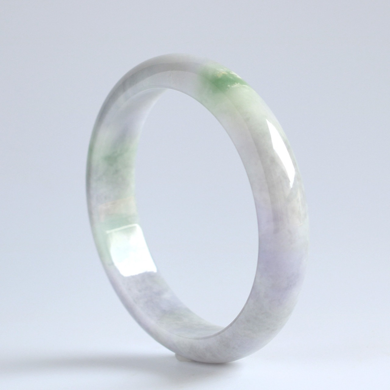 【内径 約62mm】やわらかいラベンダー色！翡翠バングル ラベンダー、グリーン、ホワイトの３カラー A貨翡翠 jd_bg1057