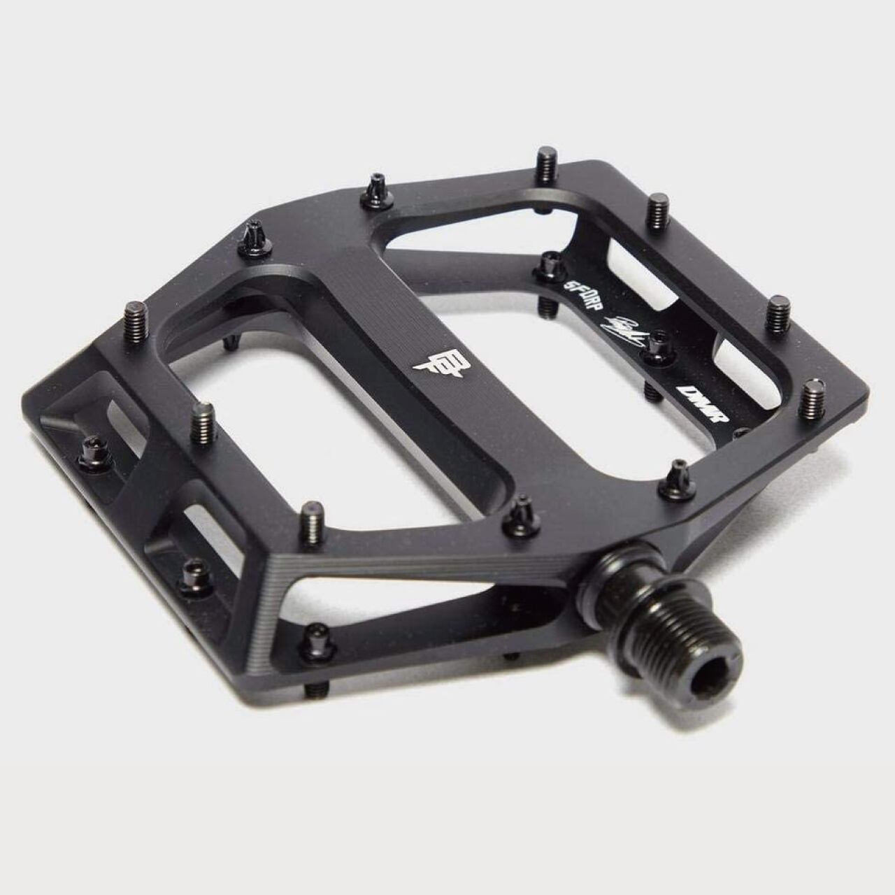 DMR BIKES】VAULT PEDAL BRENDOG [ボールト ペダル ブレンドッグ