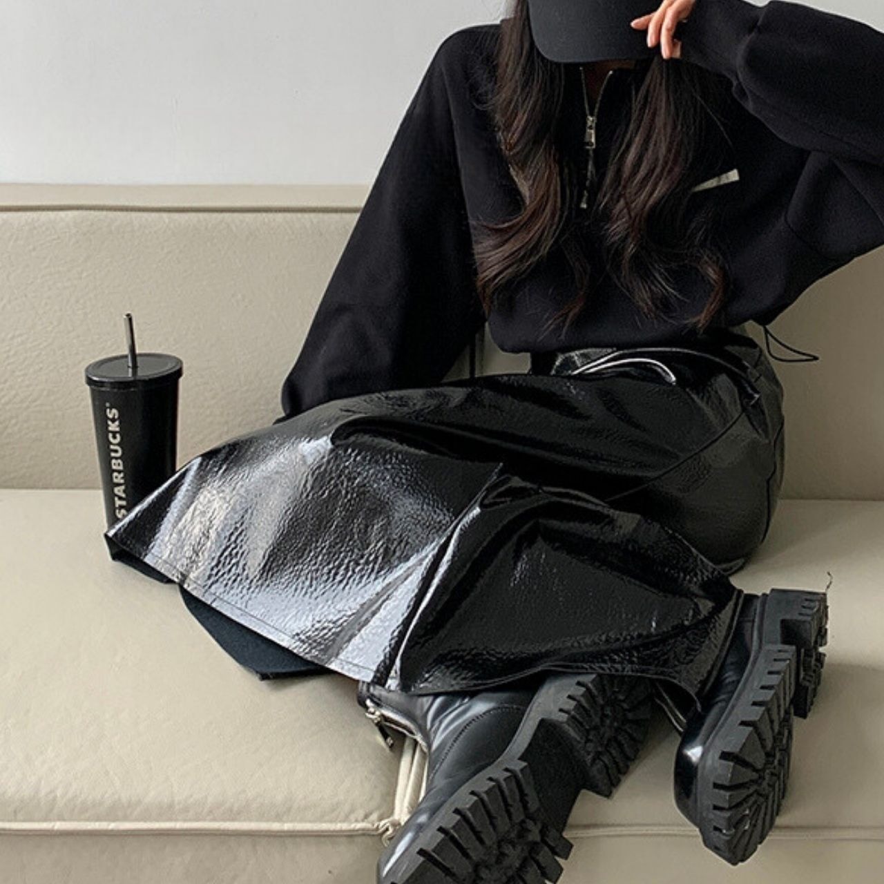 ワニ柄フェイクレザーロングスカート　LT0010033