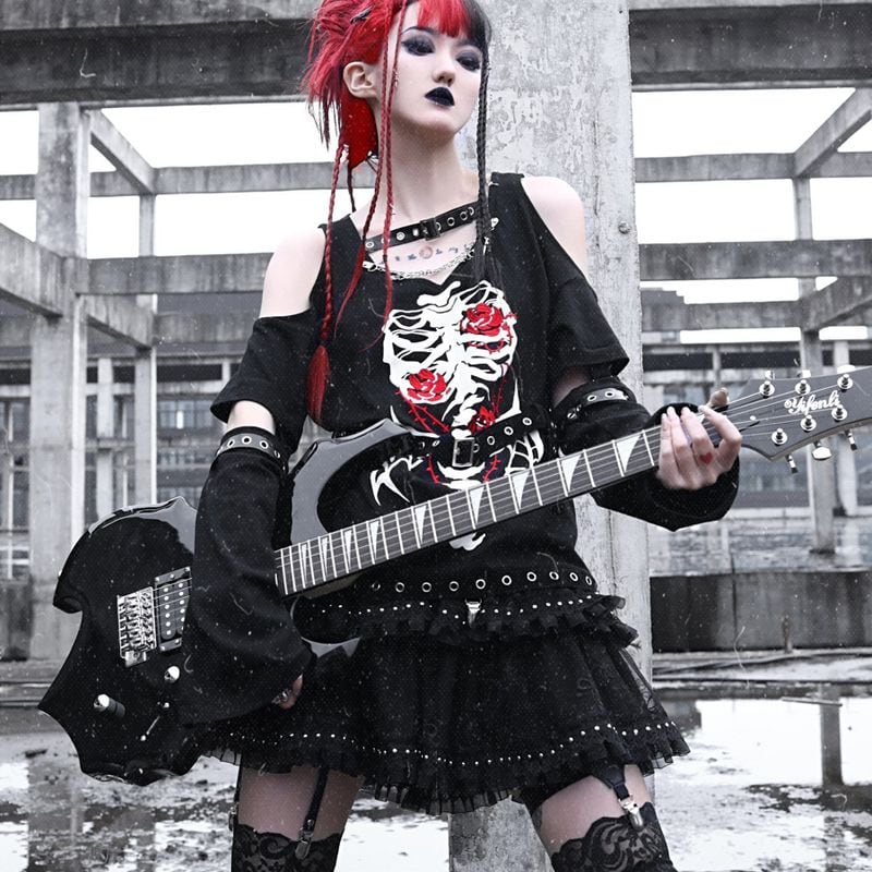 Tシャツ オフショルダー ベルト チェーン パンク ロック ボーン ハート