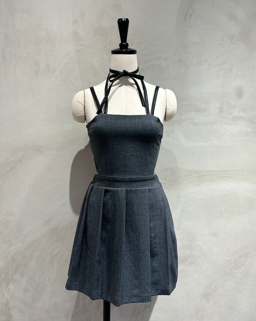 PLEATS APRON MINI DRESS | BANK