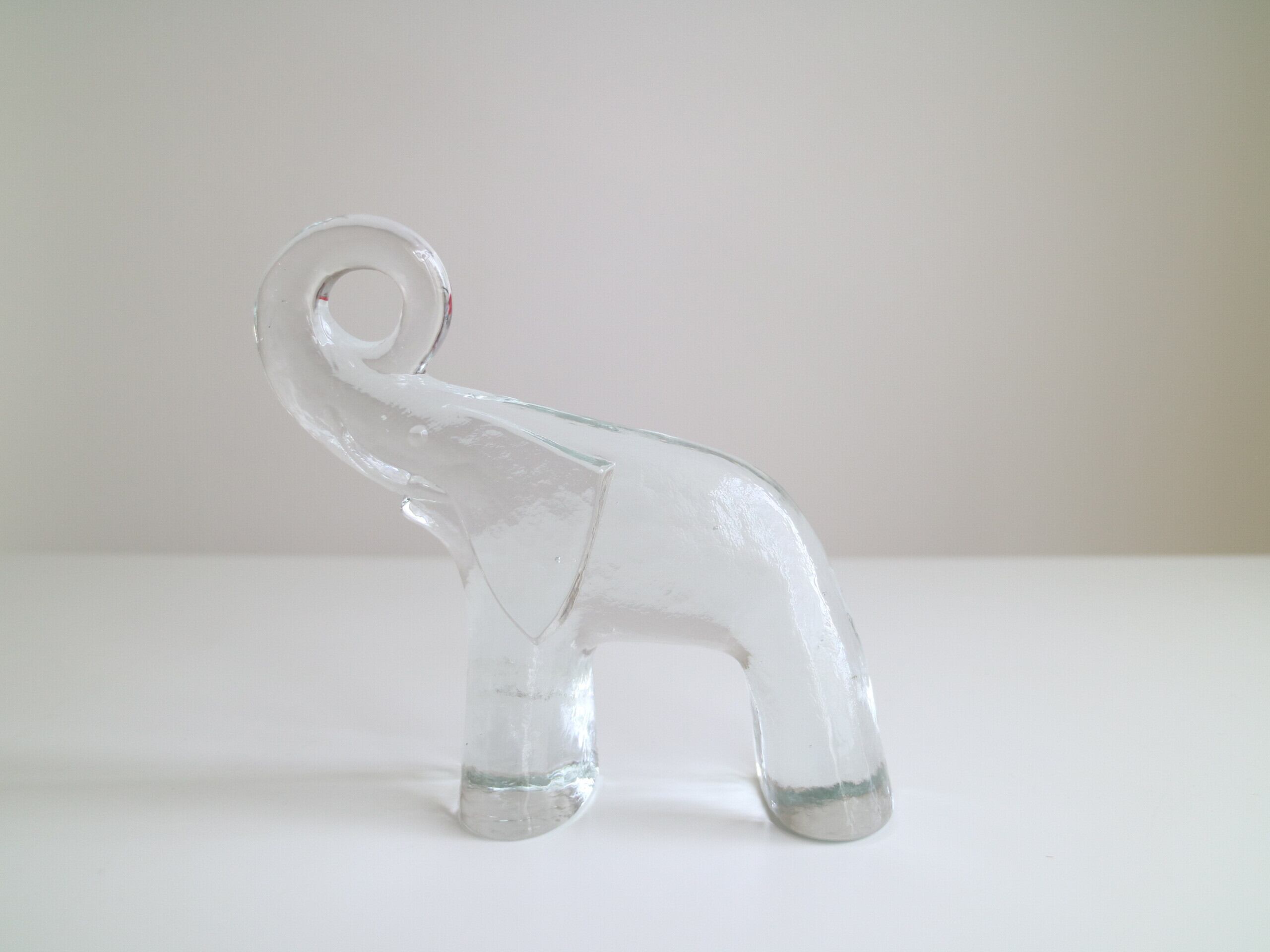 ヴィンテージ！KOSTA BODA クリスタル ゾウ 置物 北欧 2点セット 北欧ヴィンテージガラス KOSTA BODA Bertil Vallien クリスタルのゾウ