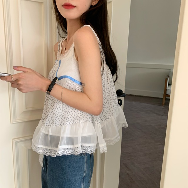 フローラルサマー薄手レースルーズショートトップス 大人ガーリー スウィート キュート カジュアル 夏物 花柄 ステッチ 香港の味91337699988