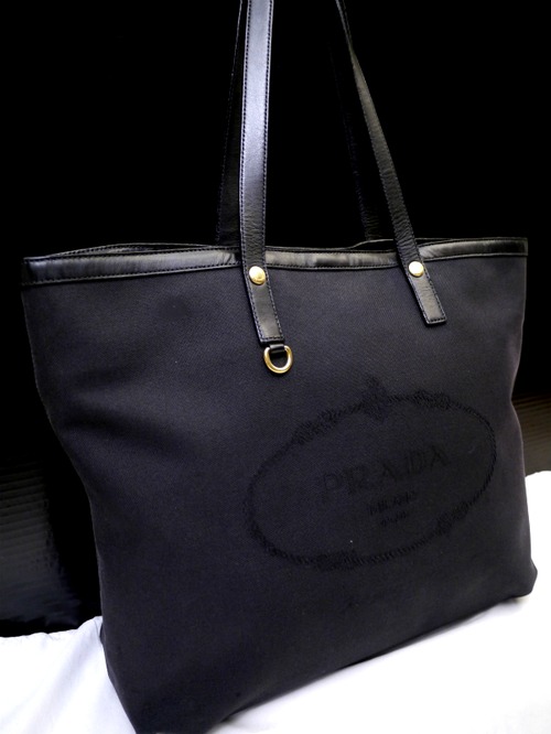 美品◆PRADA プラダ ロゴ刺繍デザイン A4対応ビジネス可 キャンパスxレザー トート バッグ 黒◆ 使い勝手の良いビジネス対応トートタイプ♪