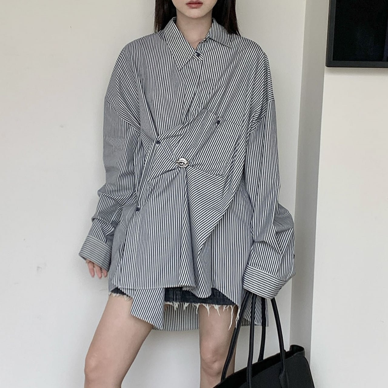 Asymmetrical Oversized Shirt 00935