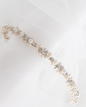 ブライダルビジューカチューシャ【AH2511-03】