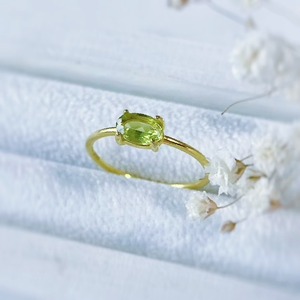 18K 魅せるペリドットの華奢リング - Pétronille -