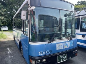 ドアに注意プレート：熊本200か793号車（産交バス）