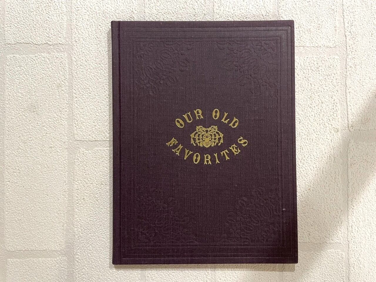 【DP372】Songs for the Nursery OUR OLD FAVORITES / picture book