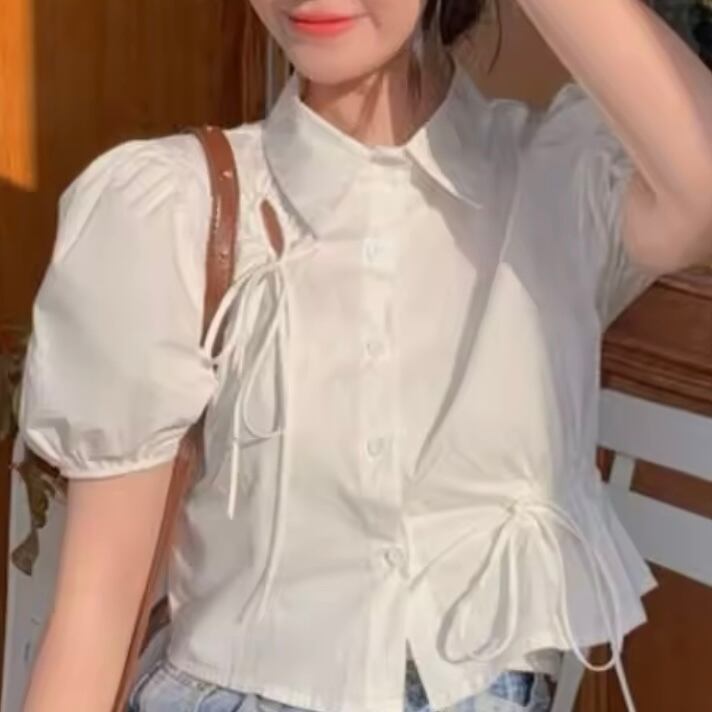 リボンデザインパフスリーブシャツ