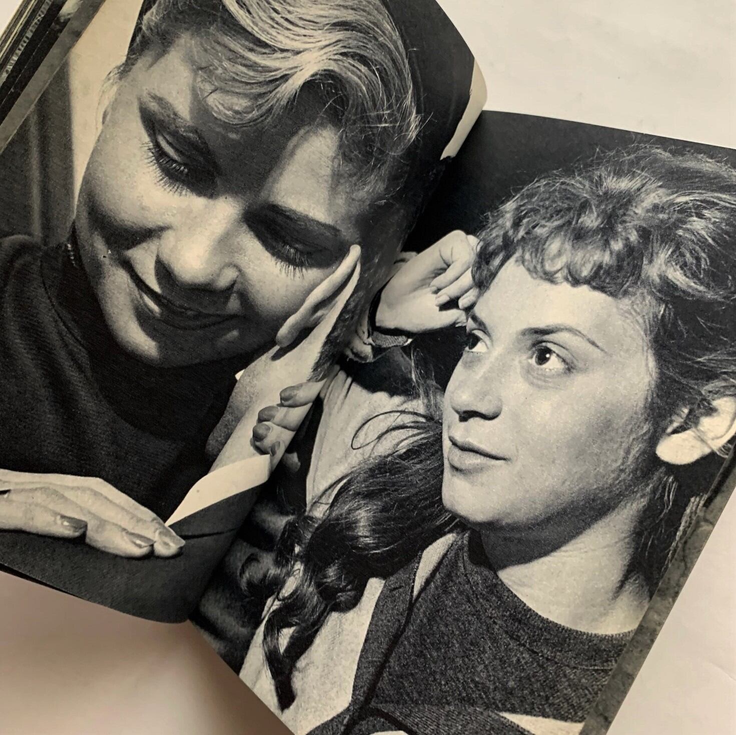 Women Of Paris Andre Maurois Nico Jesse Photog 本まるさんかくしかく