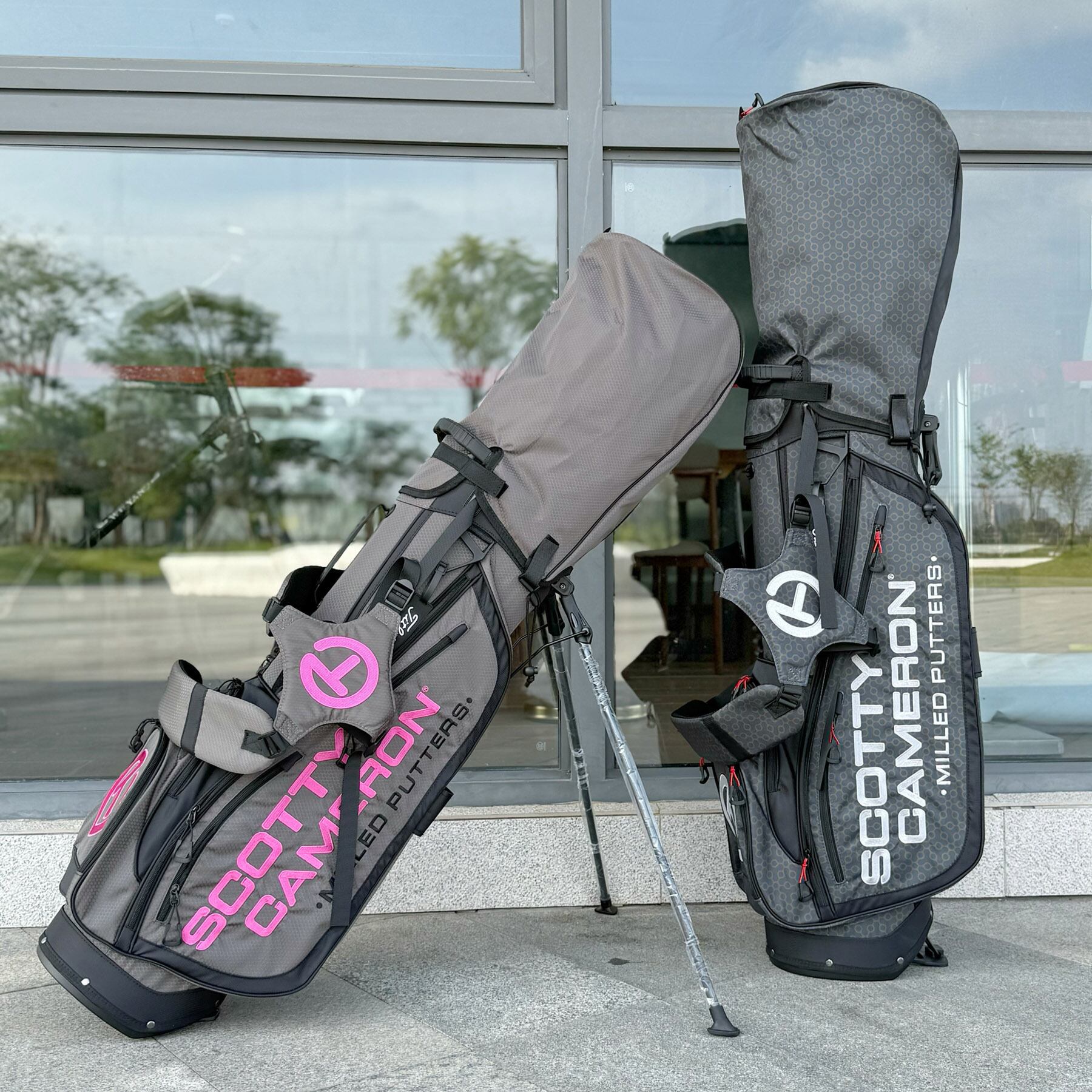 SCOTTY CAMERON キャディバッグ SCOTTY CAMERON スコッティキャメロン キャディバッグ 8.5型 スタンド