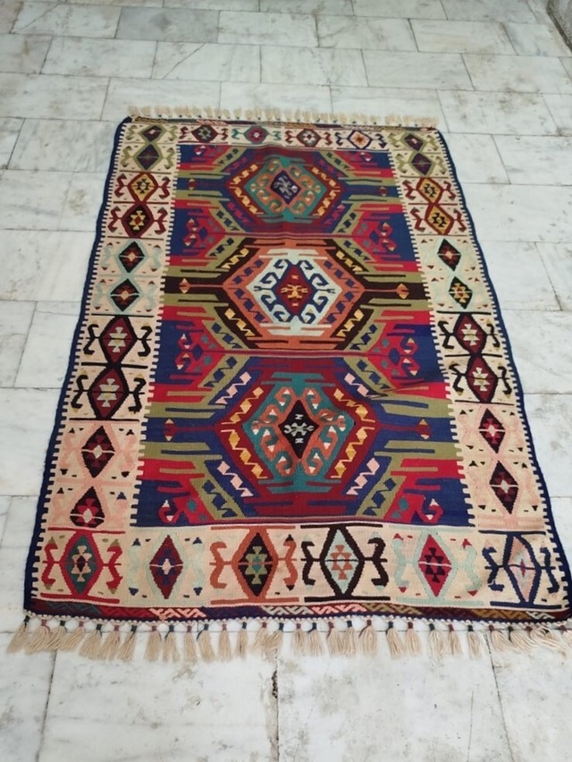 絨毯クエスト65 前編【No.322】Kilim　キリム  ※現在、こちらの商品はトルコに置いてあります。ご希望の方は先ずは在庫のご確認をお願いします。