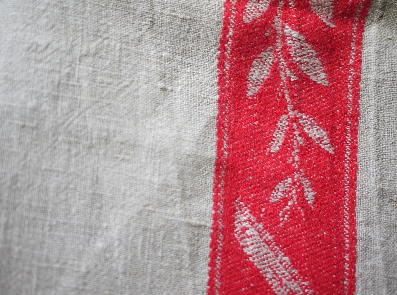 ドイツ・ヴィンテージ マングルクロス レッドリーフライン