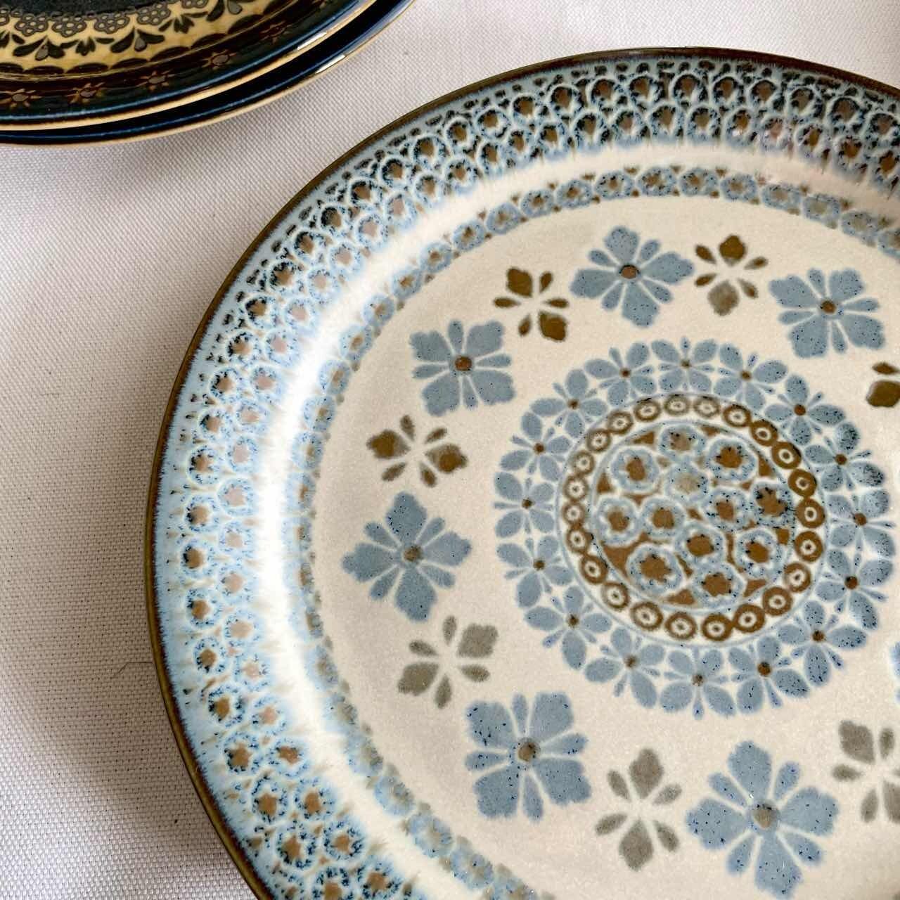 【 完売 】美濃焼 Clasico プレートL 青い花模様| 23.5cm 花柄 レトロ フラワー 中皿