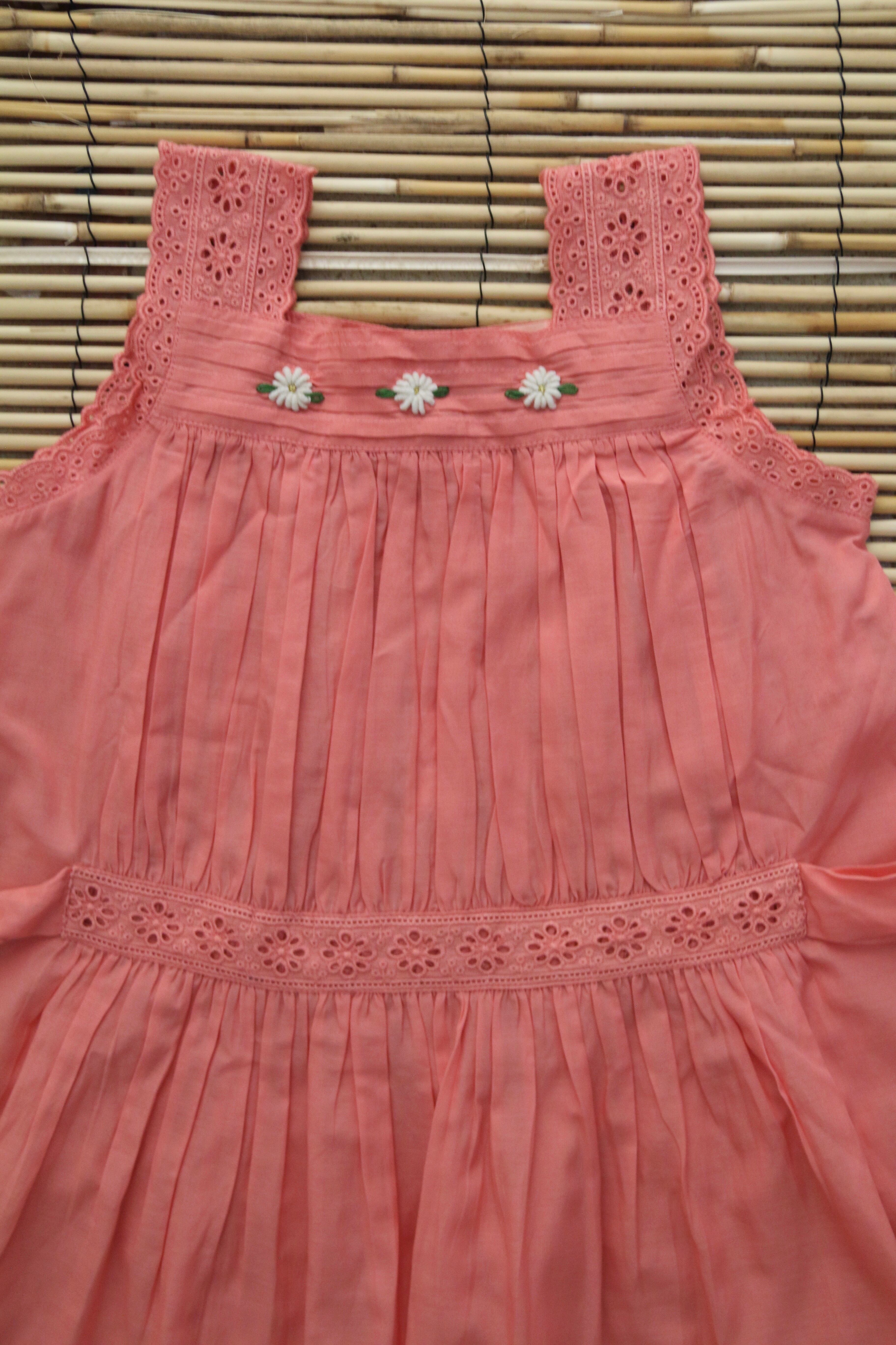 Bonjour Diary / Eleonore Dress - Dark Pink | aalto koti
