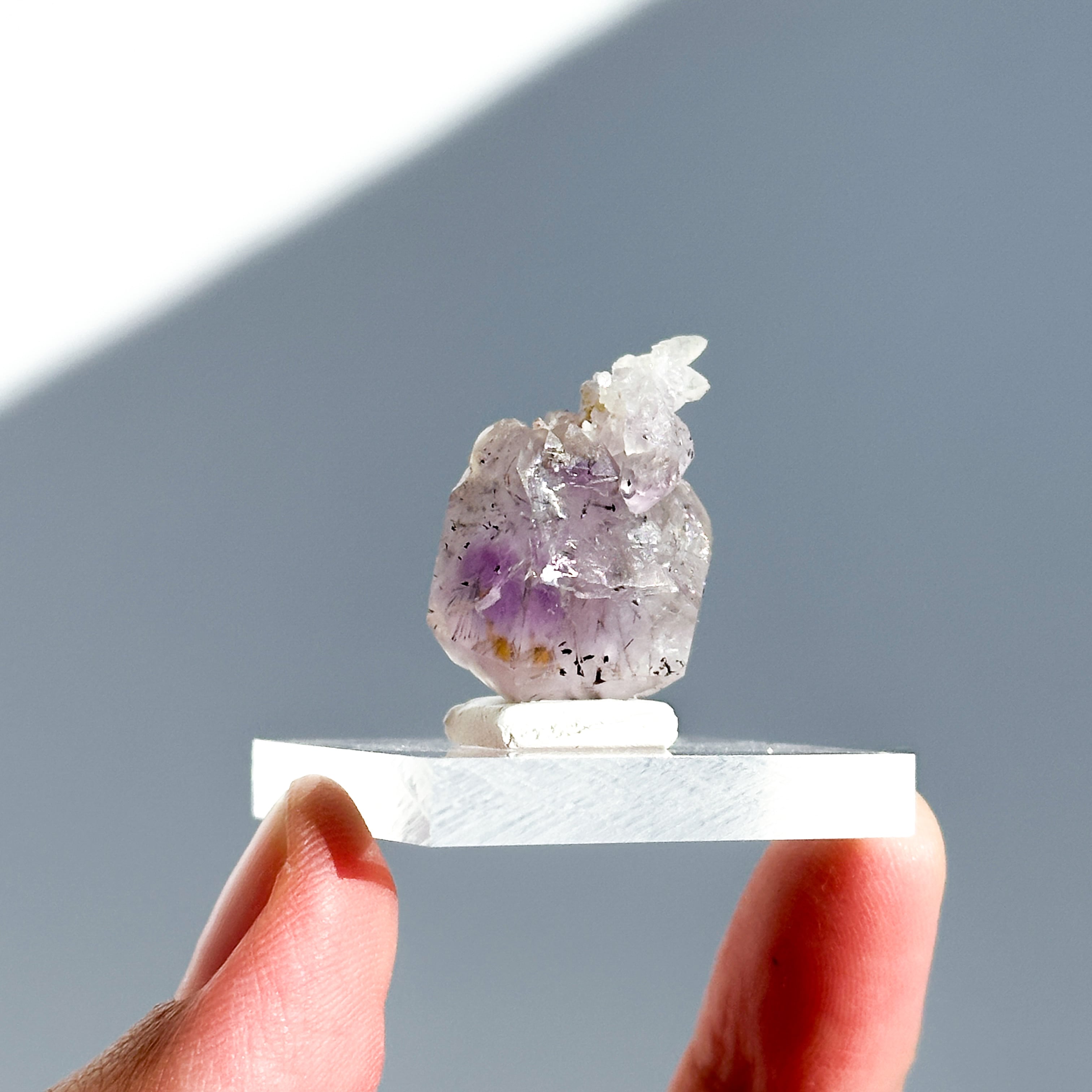 アメリカ産ヘマタイトインアメジスト 原石24◇ Hematite in Amethyst