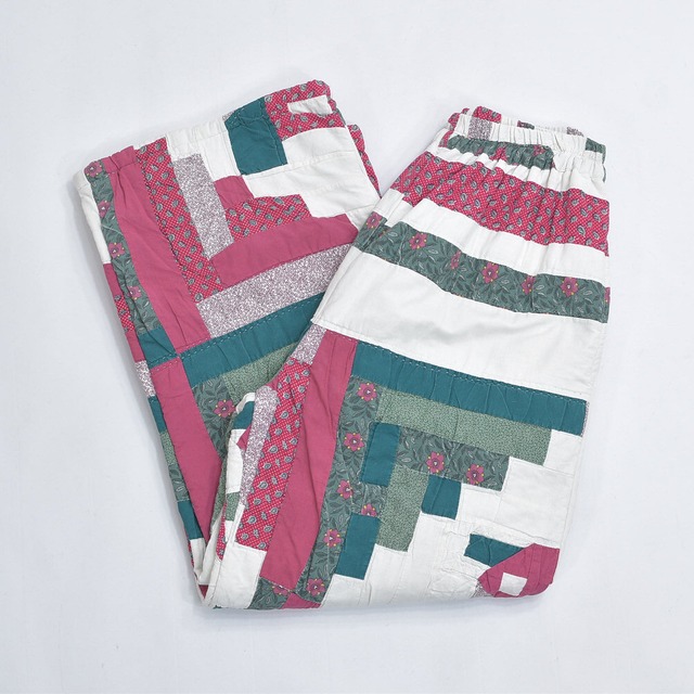 Remake リメイク ハンドメイド デザイン パッチワーク キルト ルーズシルエット イージーパンツ 再構築 ツギハギ  ペイズリー 小花 ユニセックスデザイン W67～102cm