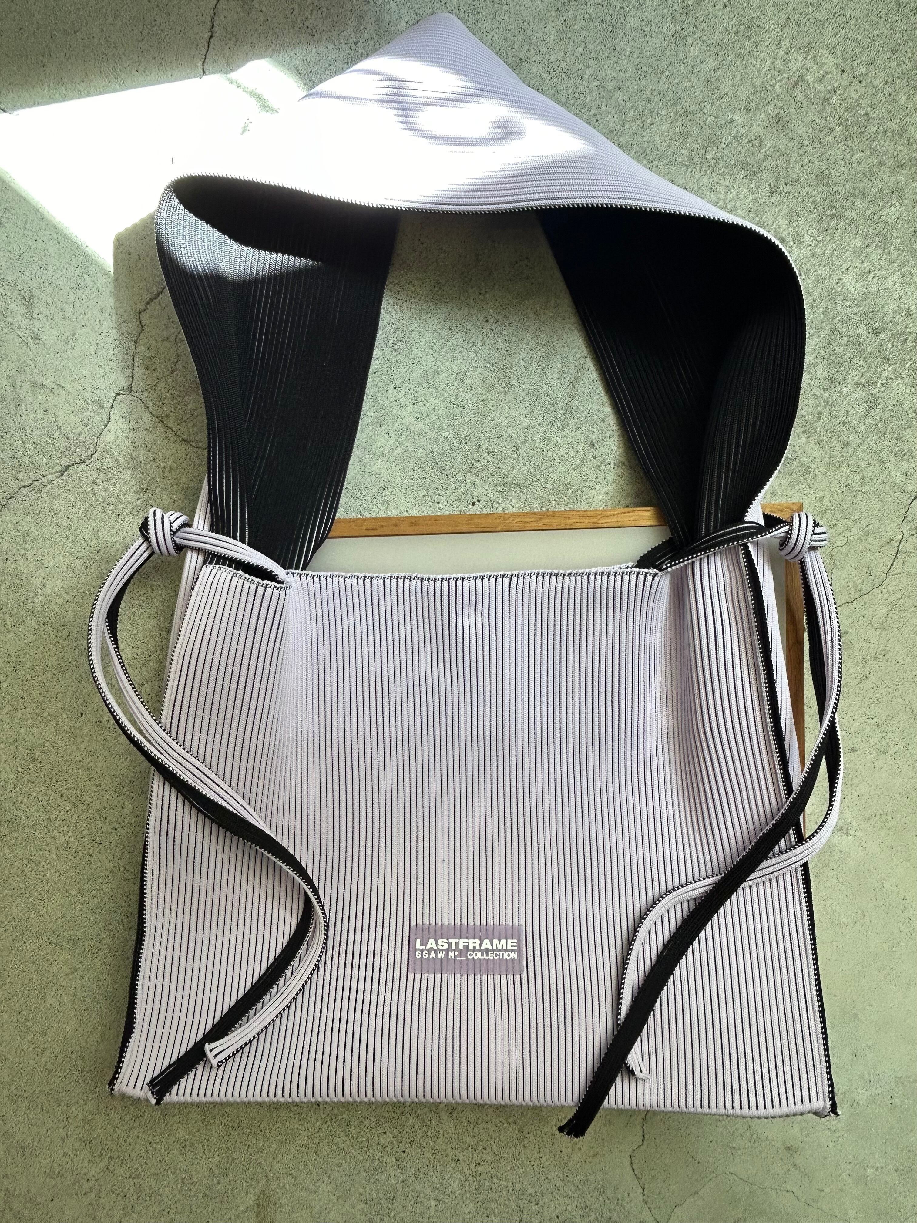 LASTFRAME TWO TONE OBI BAG | AAR