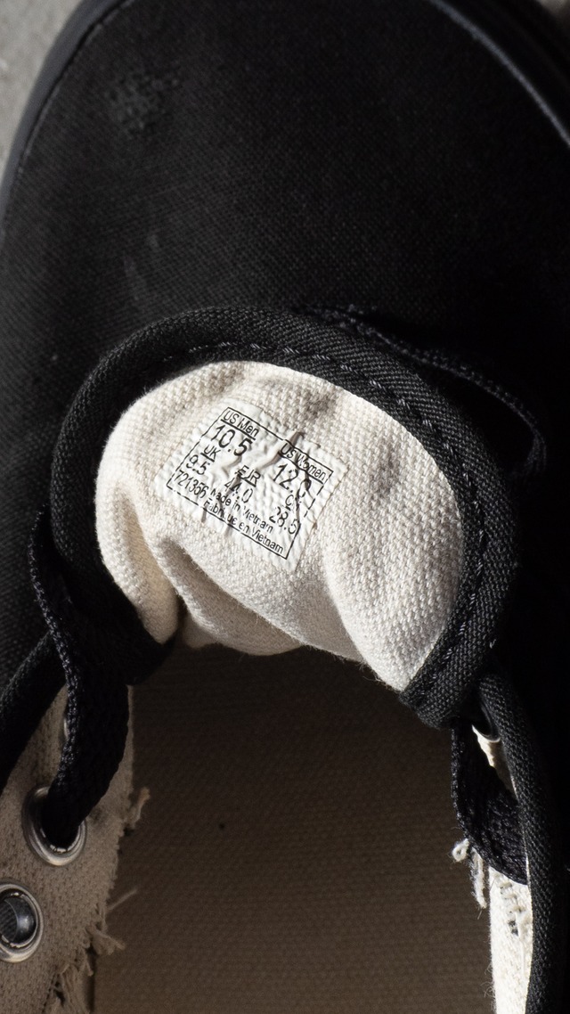 "VANS" used Authentic