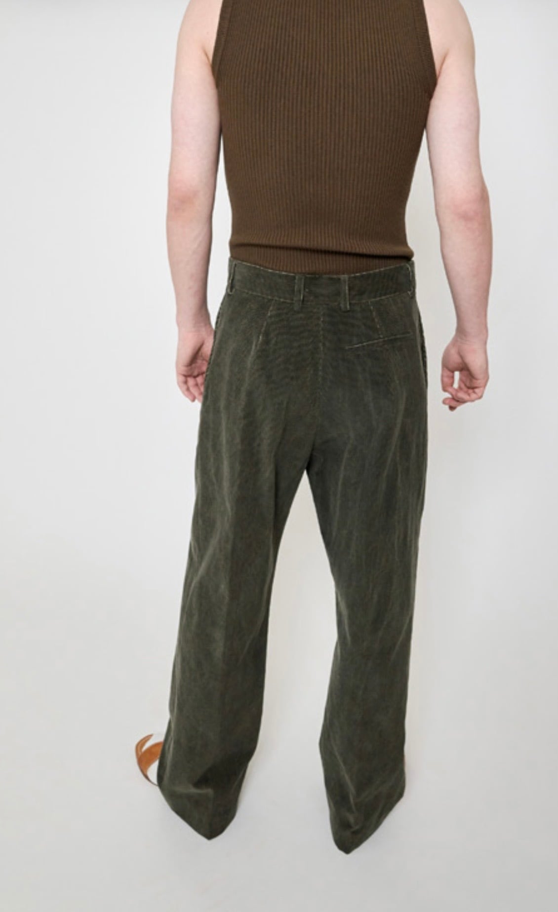 Cristaseya  [PLEATED TROUSERS]