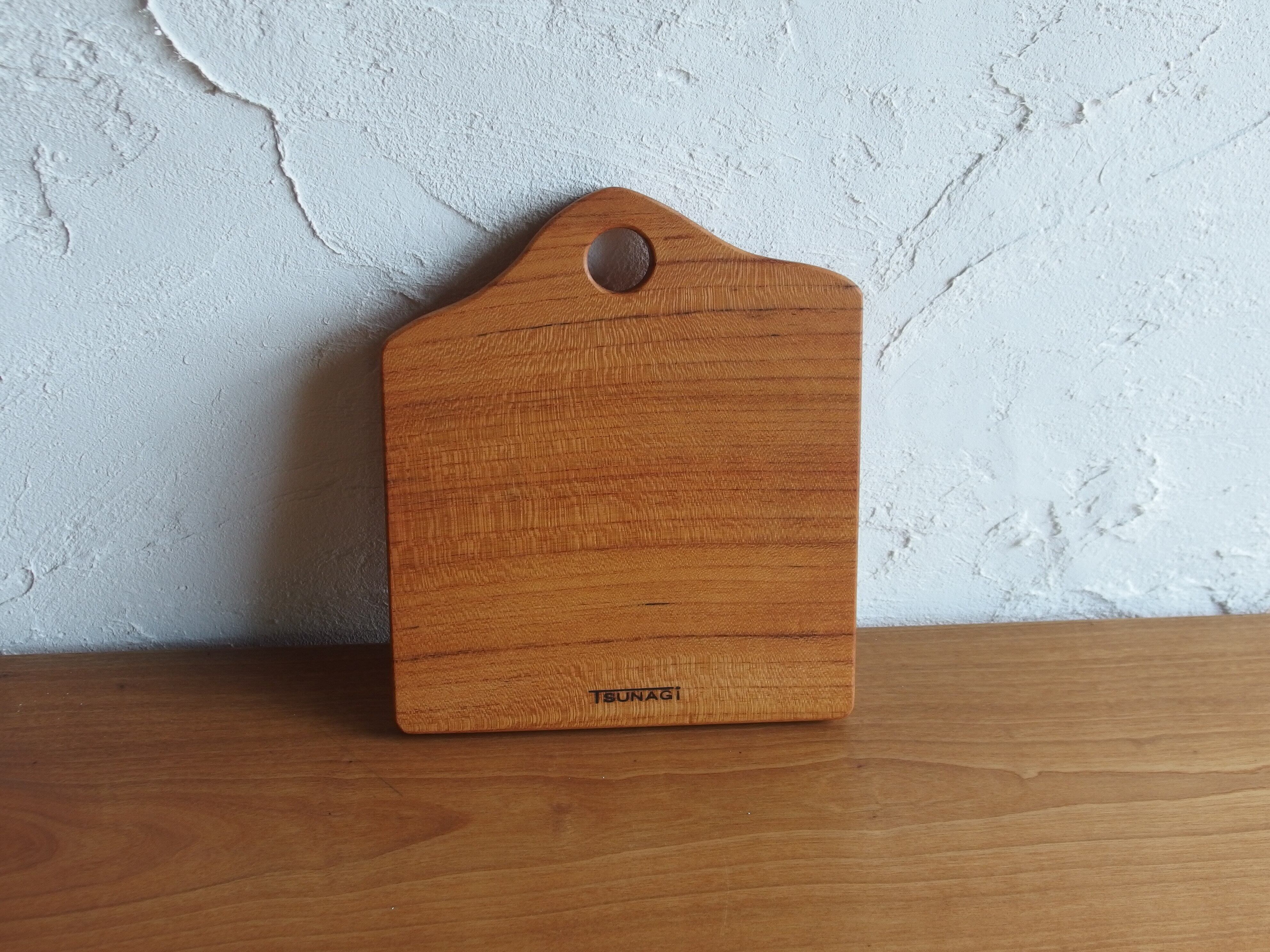 釣鐘型 | Daughter & Son