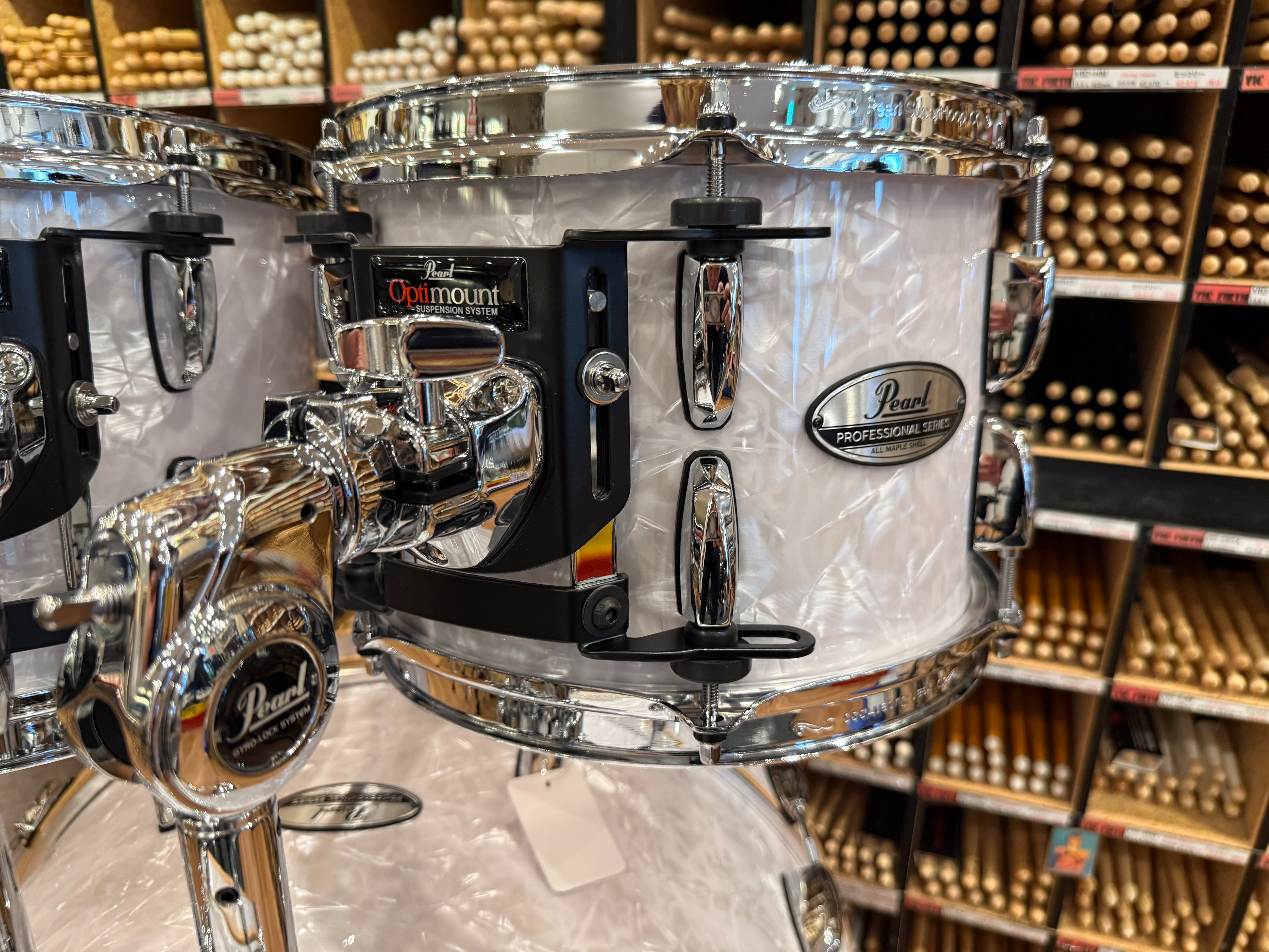 Pearl PROFESSIONAL SERIES DRUM SET 22 10 12 16 PMX924BEDP/C