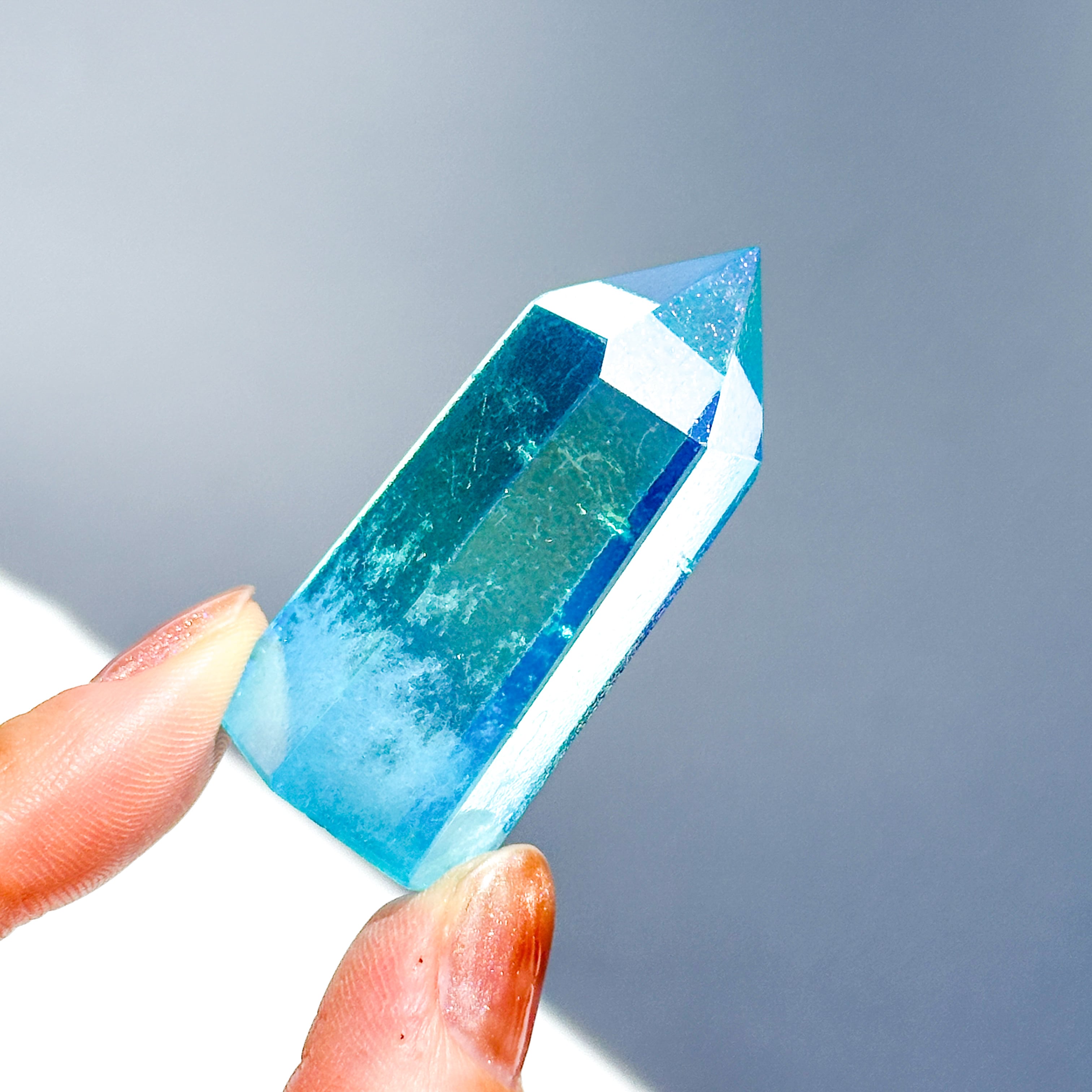 アクアオーラクォーツ タワー 81✧ Aqua Aura Quartz ✧天然石・鉱物