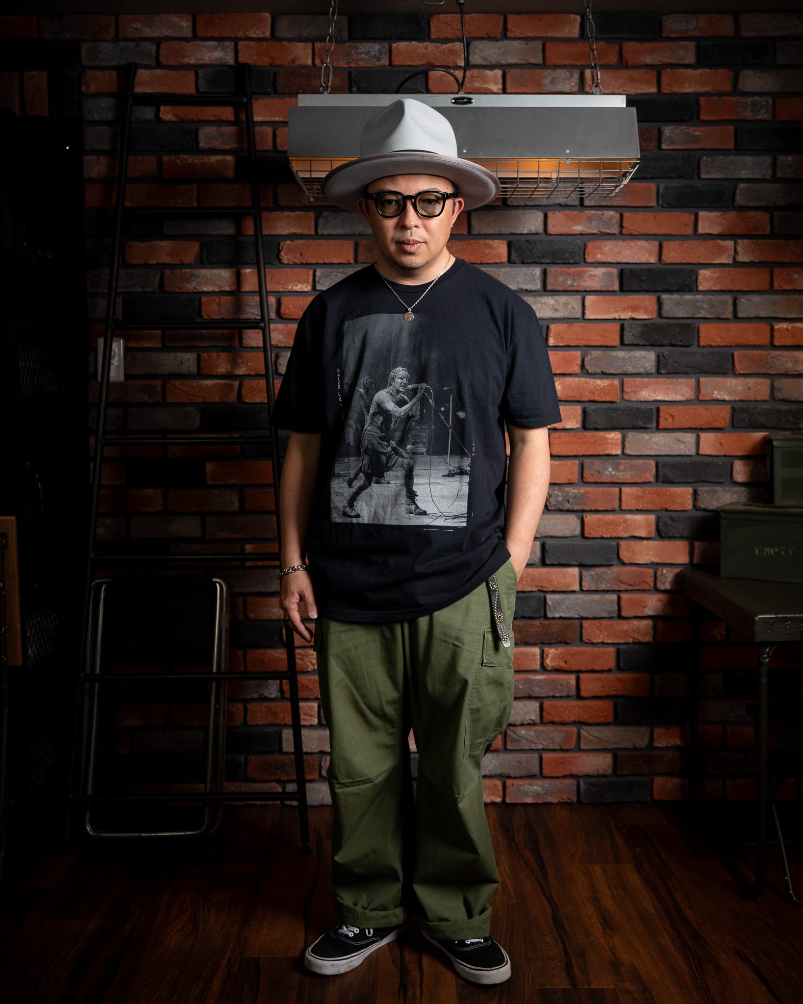 THRIFTY LOOK】NINE INCH NAILS TEE 新品 ユーズド加工 L XL ナイン