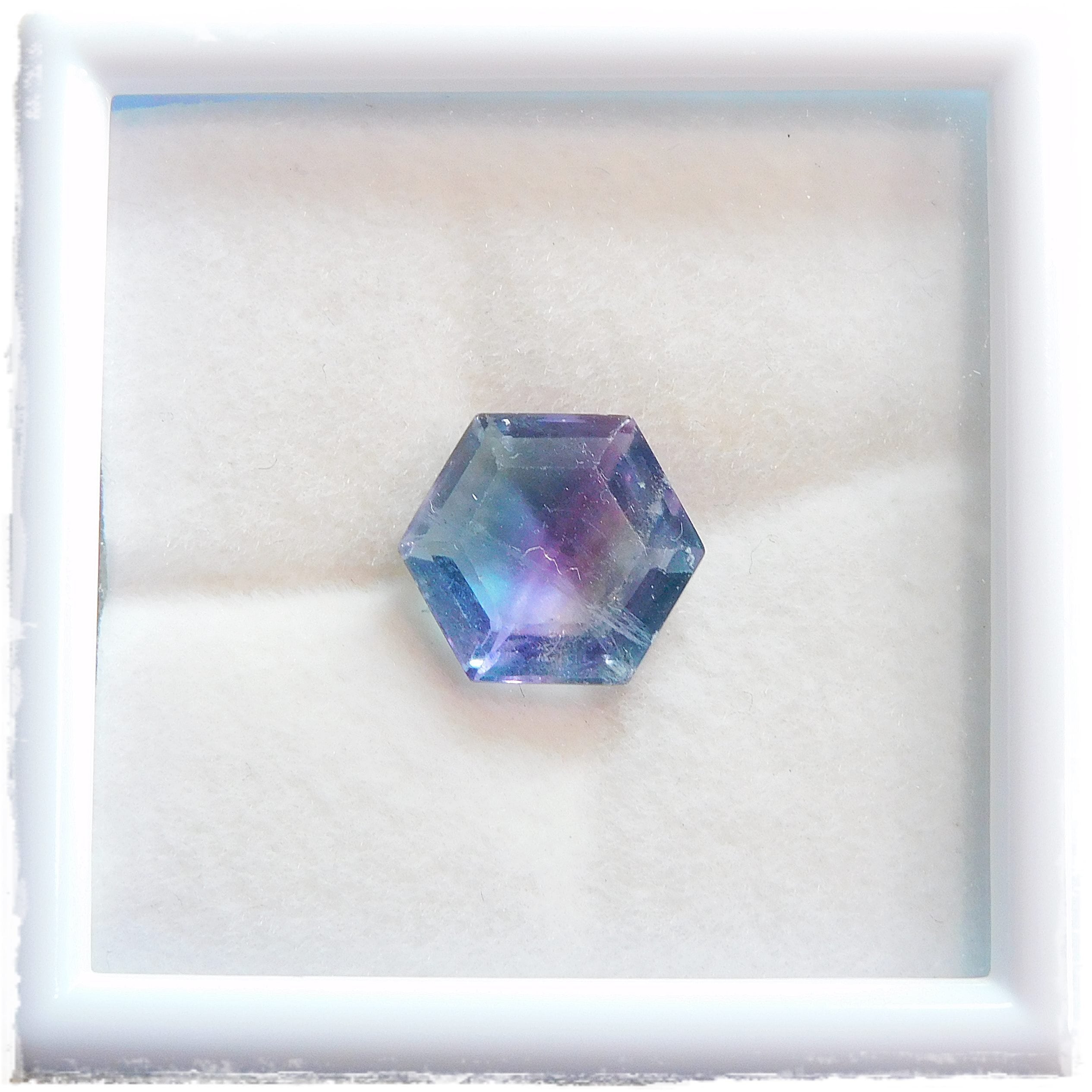 カラーチェンジフローライト(4.90ct)-