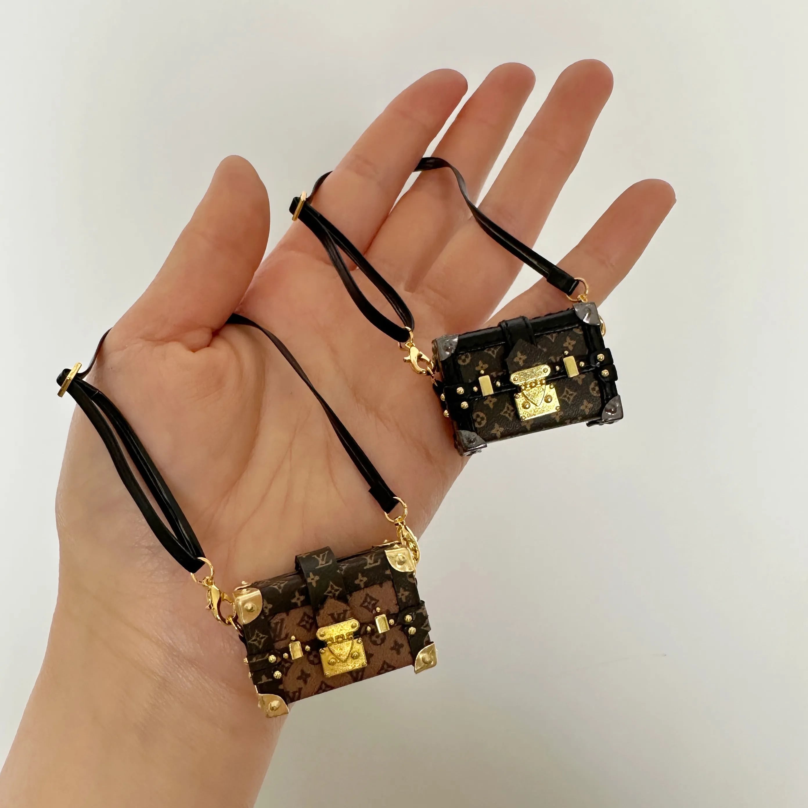 おしゃれで精巧なミニバッグ!手作り ミニチュア ハードケース ドールバッグ labubu ラブブ ブライス BJD対応 カラーブロック 高品質 可愛い