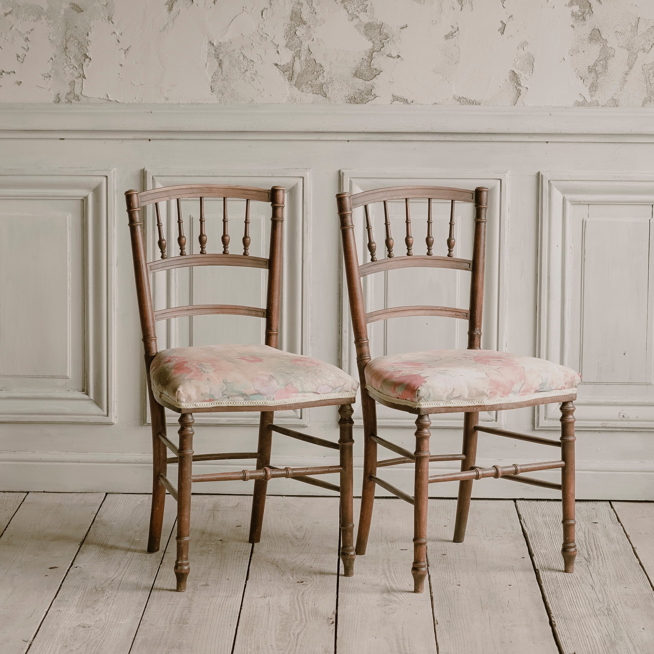 ナポレオンチェア/アンティーク/マホガニ/空間装飾/ディスプレイ/イス/椅子