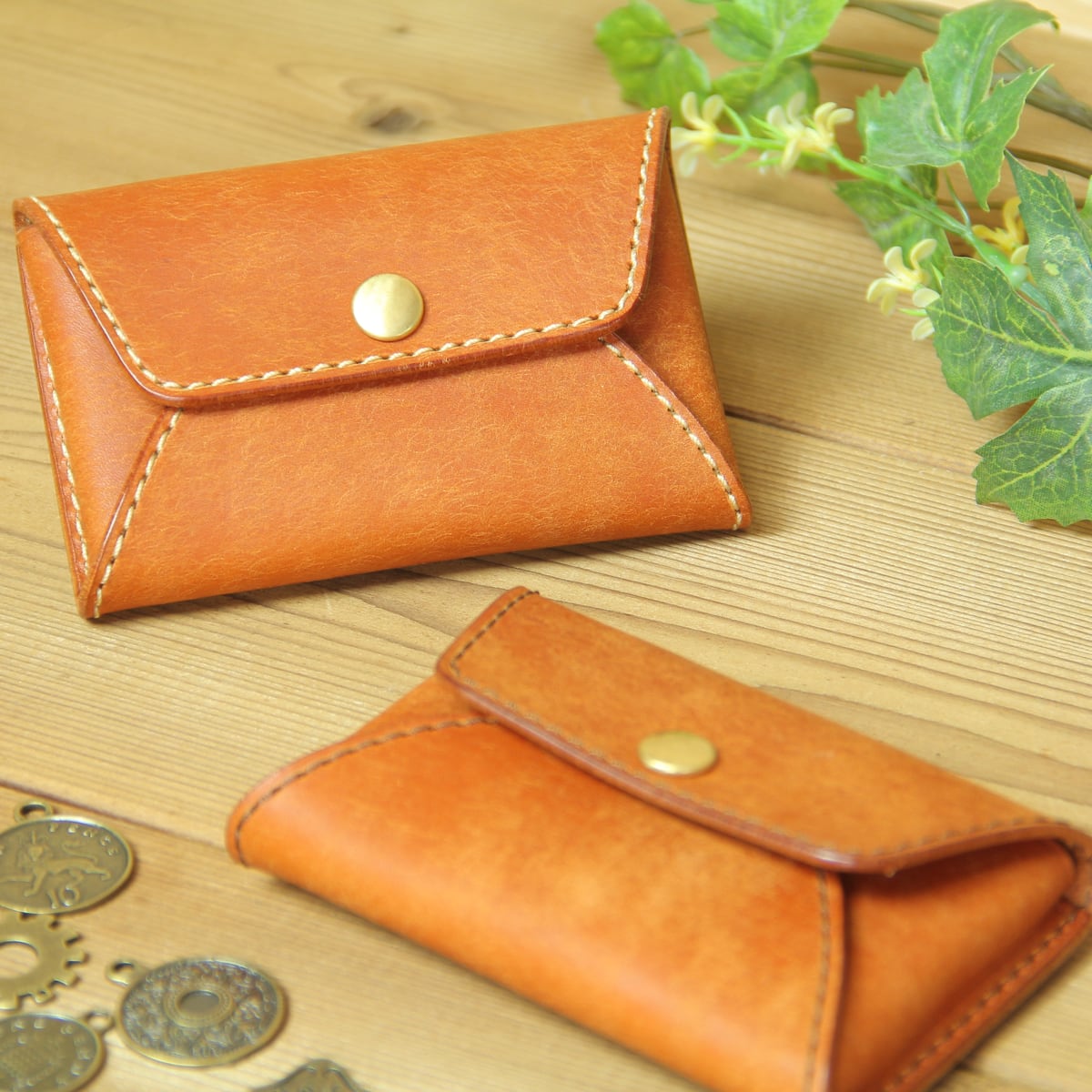 名刺入れ / キャメル | HANARE LEATHER オンラインショップ