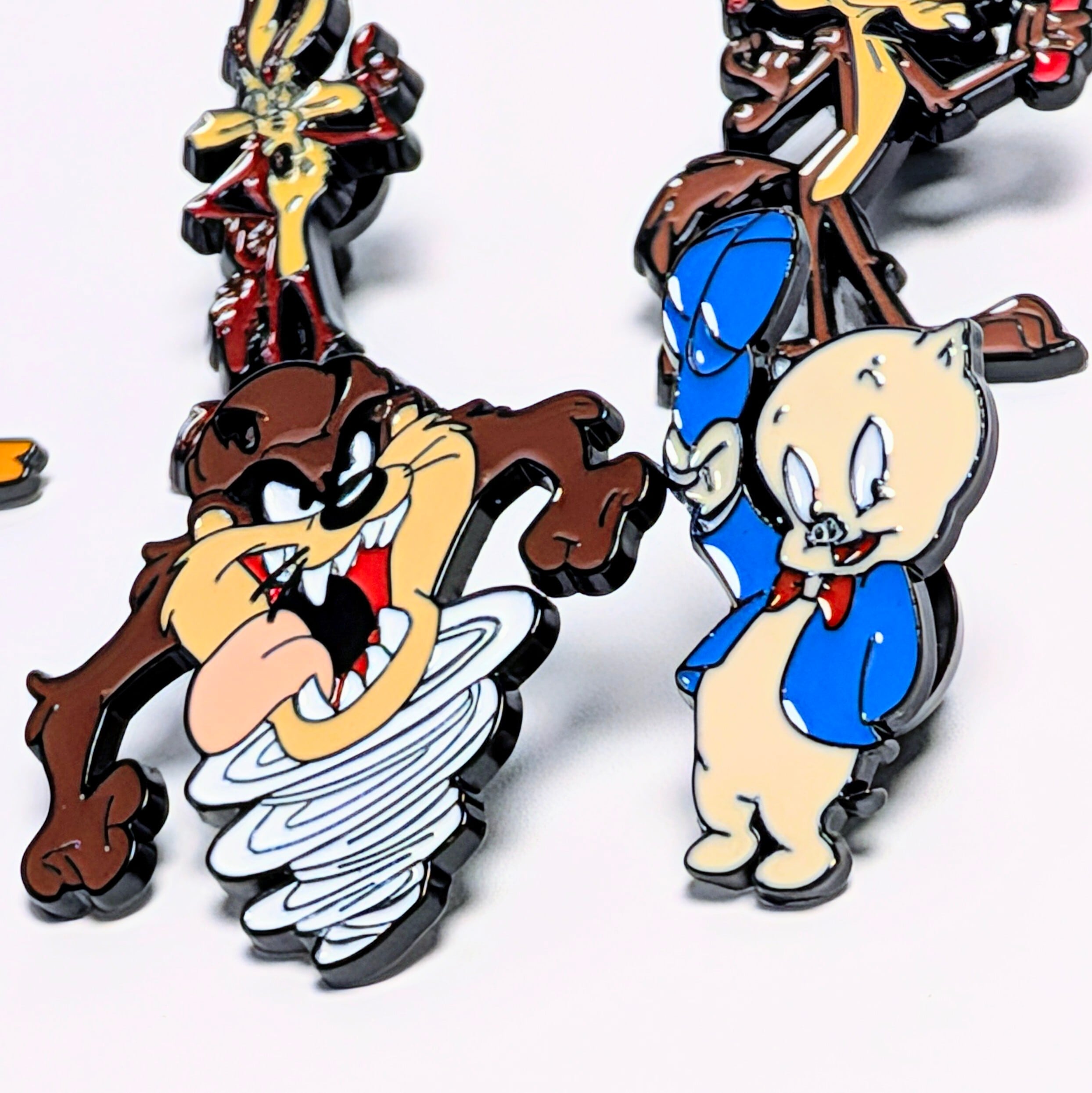 ⚡️SPECIAL PRICE‼️⚡️送料無料！ ★ピンズ PINS★ピンバッジ 【 Looney Tunes（ ルーニーテューンズ ）】8P SET / ピンズセット 〚アメリカン雑貨 アメトイ〛
