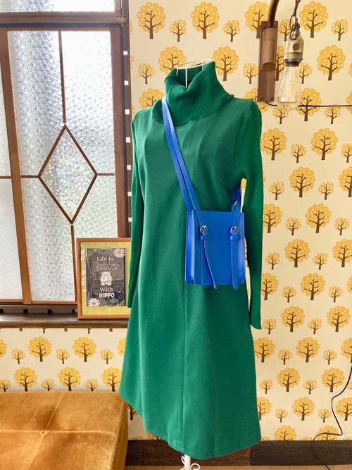 スクエアバッグ ブルー