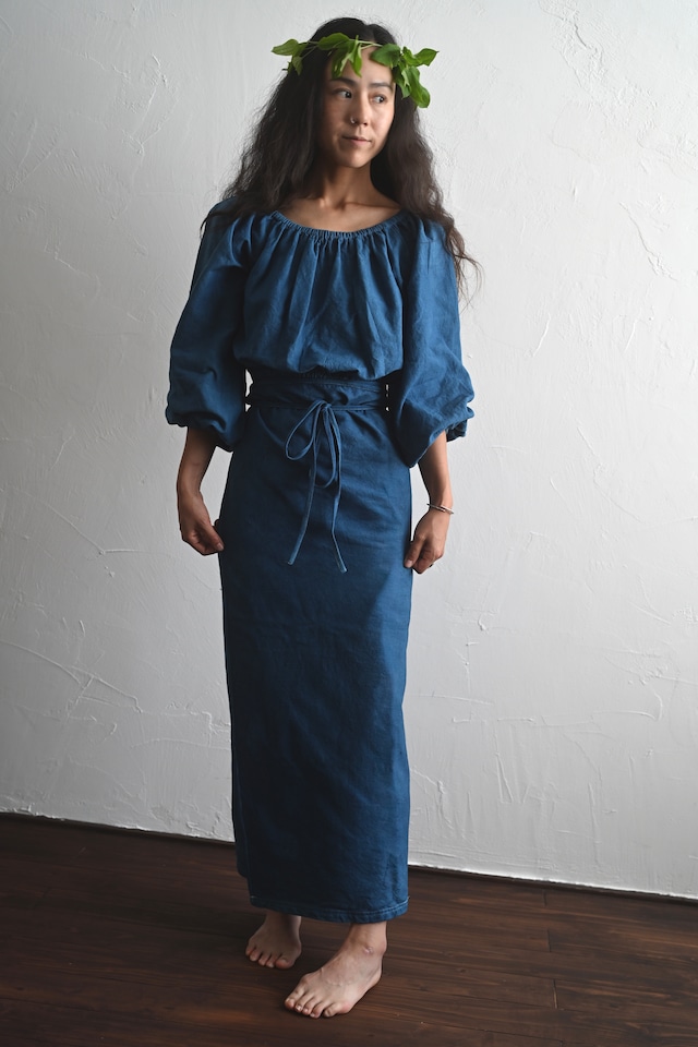 Indigo Dyed Off-Shoulder Top