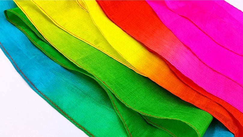 レインボーシルクファウンテン FISMウィナーが贈る高級ファウンテンシルクストリーマー