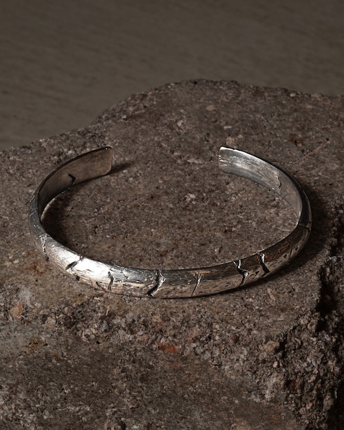 crack bangle 07 crack bangle 07