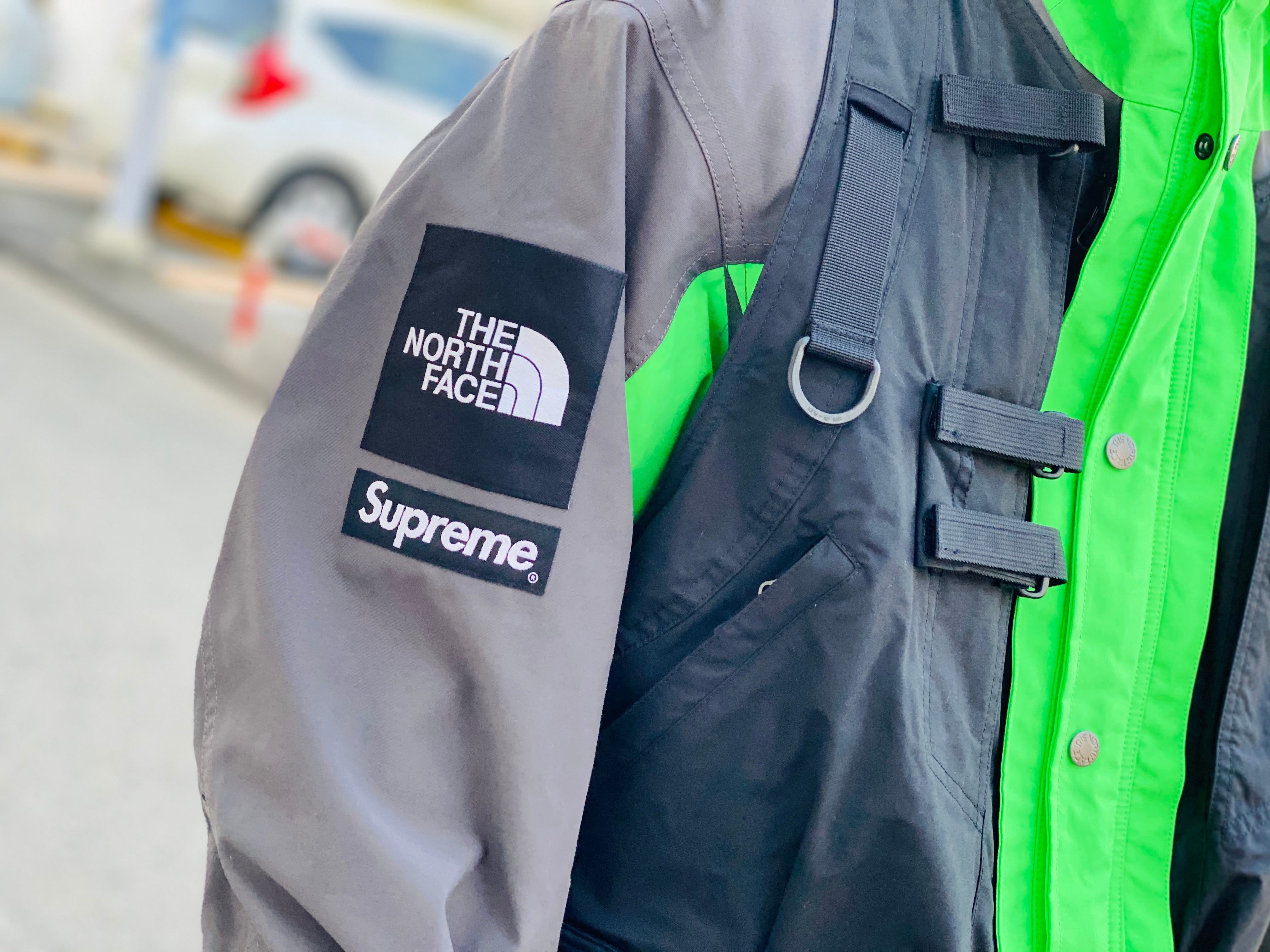 20SS Supreme The North Face RTG Jacket + Vest Bright Green 20SS Supreme The North Face RTG Jacket + Vest Bright Green