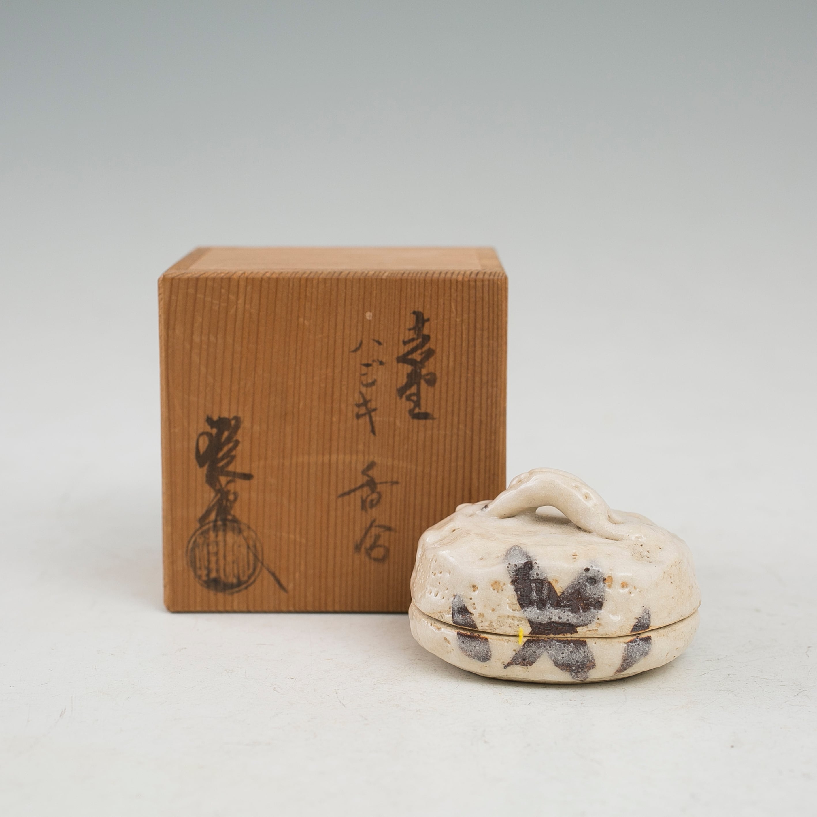 香合・香炉など | 3hige antique store | 京都・古門前の古美術 香合・香炉など | 3hige antique store | 京都・古門前の古美術
