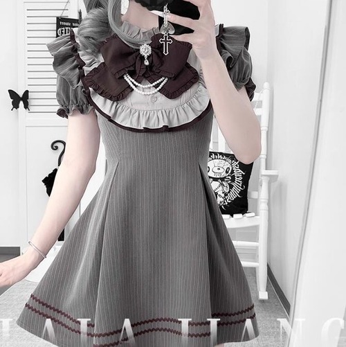 ゆめかわ♡ビジュー付きストライプ柄ワンピース　wanpi45★